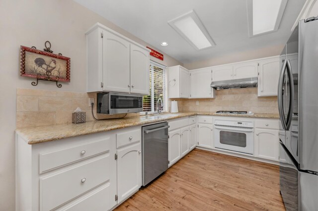 1950 Lawrence Ave, Clovis, CA 93611 - photo 11