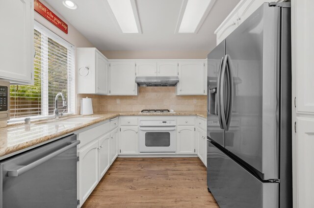 1950 Lawrence Ave, Clovis, CA 93611 - photo 13
