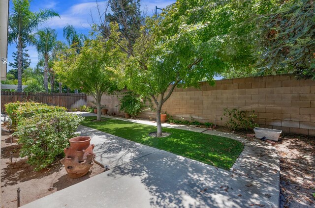 1950 Lawrence Ave, Clovis, CA 93611 - photo 33