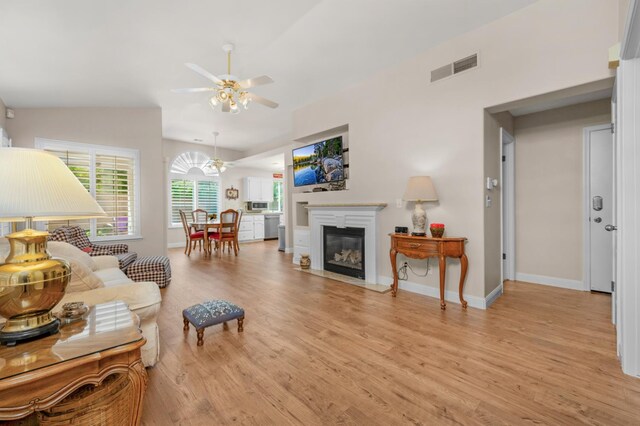 1950 Lawrence Ave, Clovis, CA 93611 - photo 7