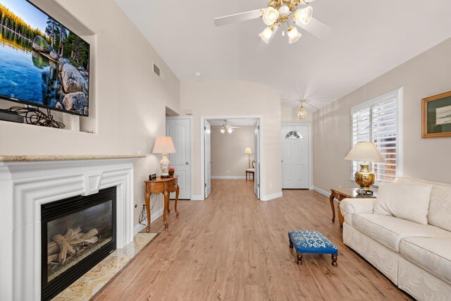 1950 Lawrence Ave, Clovis, CA 93611 - photo 6