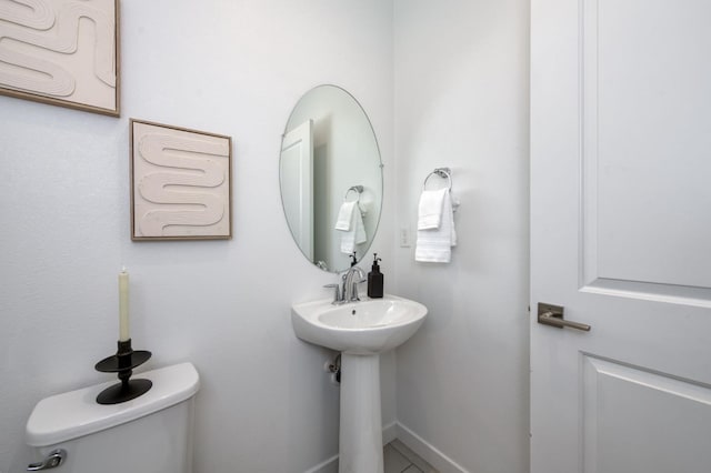 4670 Terrace Rd, Madera, CA 93636 - half bathroom with toilet and baseboards
