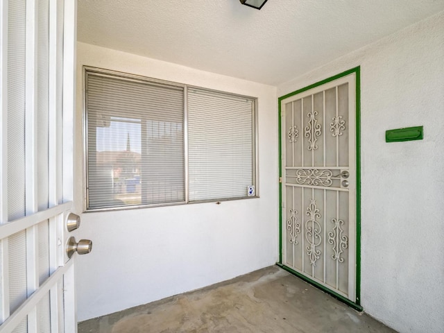 4629 N Fisher St, Fresno, CA 93726 - property entrance with stucco siding