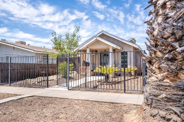 51 E Tuolumne St, Fresno, CA 93706 - view of front of house featuring a fenced front yard and a gate