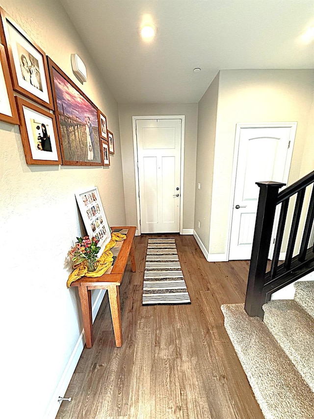 971 Dana Rd W, Madera, CA 93636 - entrance foyer featuring stairway and wood finished floors