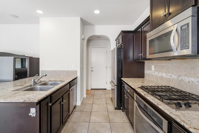 7050 N Oratorio Dr, Fresno, CA 93711 - photo 11