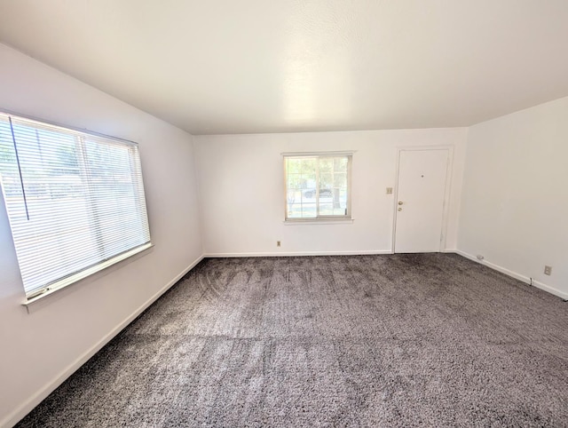 906 W Fountain Way, Fresno, CA 93705 - photo 8