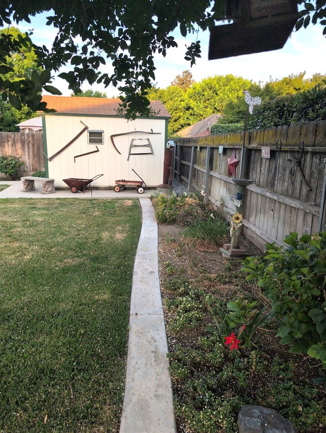 1339 E Feemster, Visalia, CA 93292 - photo 15