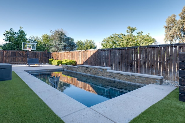 7951 N Fine Ave, Fresno, CA 93720 - view of swimming pool featuring a fenced backyard and a patio area
