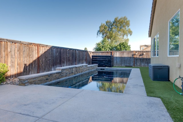 7951 N Fine Ave, Fresno, CA 93720 - view of swimming pool with a patio and a fenced backyard