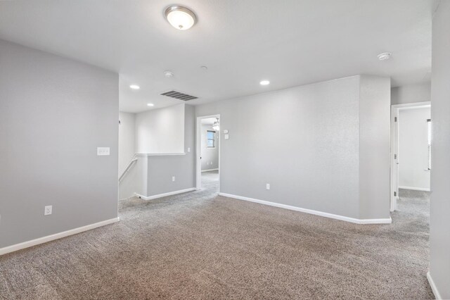 376 S Knox St, Madera, CA 93638 - spare room featuring carpet floors, recessed lighting, and a smoke detector