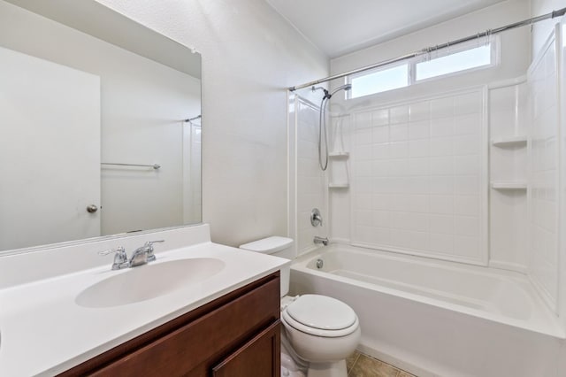 376 S Knox St, Madera, CA 93638 - full bath with vanity and tub / shower combination