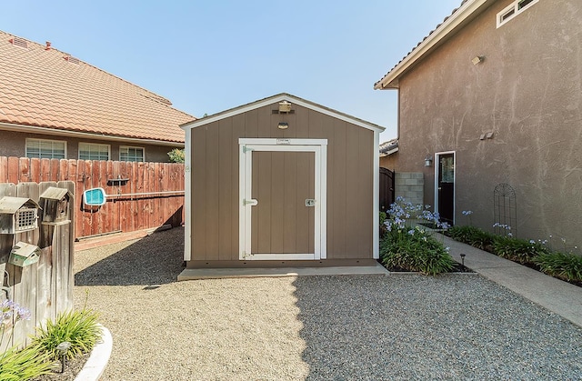 3012 Fairmont Ct, Madera, CA 93637 - view of shed