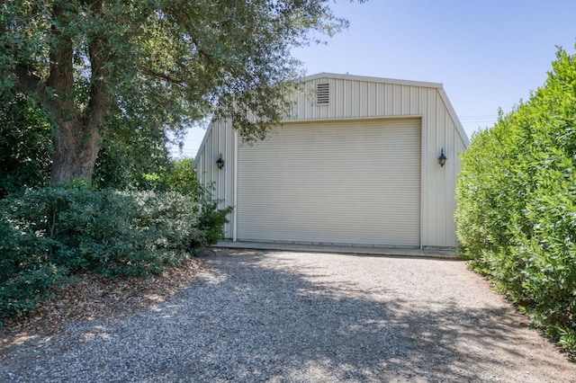 5679 N Van Ness Blvd, Fresno, CA 93711 - detached garage with gravel driveway
