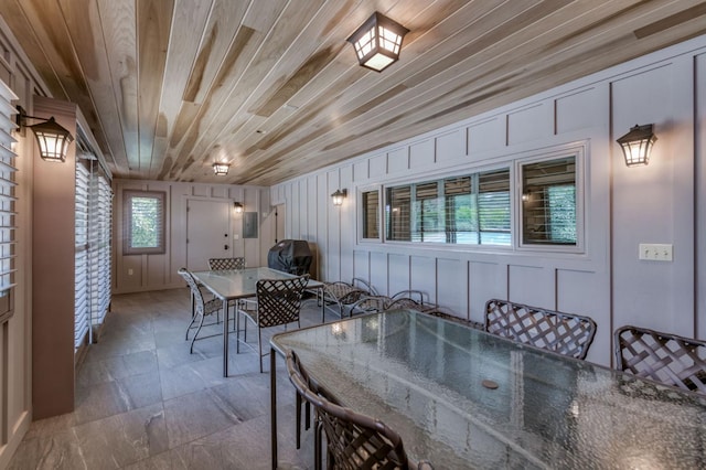 5679 N Van Ness Blvd, Fresno, CA 93711 - dining room featuring wooden ceiling