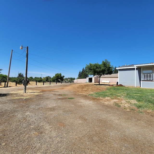 12015 E Shaw Ave, Clovis, CA 93619 - view of yard