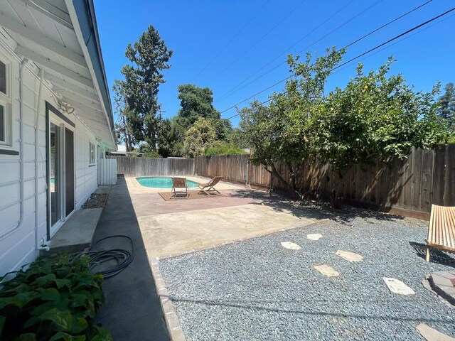 817 E Garland Ave, Fresno, CA 93704 - photo 21
