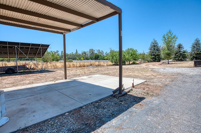 5400 Amber Ave, Clovis, CA 93619 - view of patio