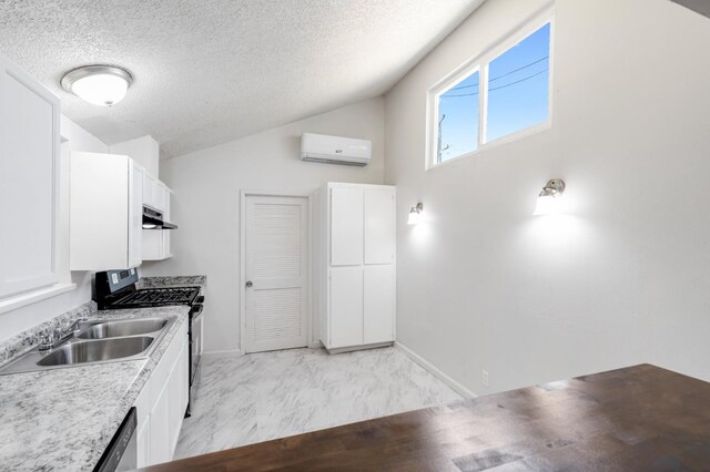 3268 E Pine Ave, Fresno, CA 93703 - photo 13