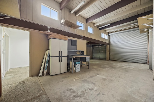 1095 W San Ramon Ave, Fresno, CA 93711 - view of garage
