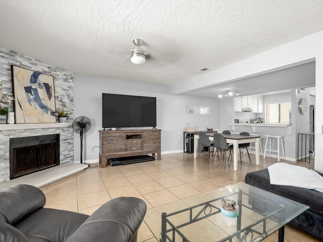 4885 N Backer Ave Unit 144, Fresno, CA 93726 - photo 11
