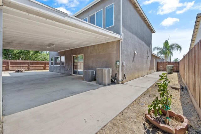 2329 N Hall Ct, Visalia, CA 93291 - photo 52