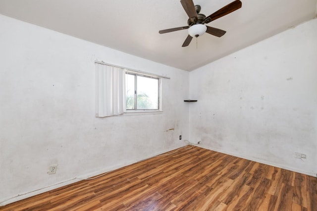 22 Beverly Dr, Clovis, CA 93612 - spare room featuring wood finished floors and a ceiling fan