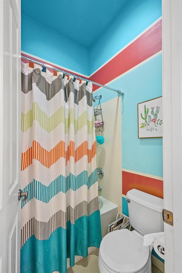 2403 W Robin Ave, Visalia, CA 93291 - bathroom featuring toilet and shower / tub combo