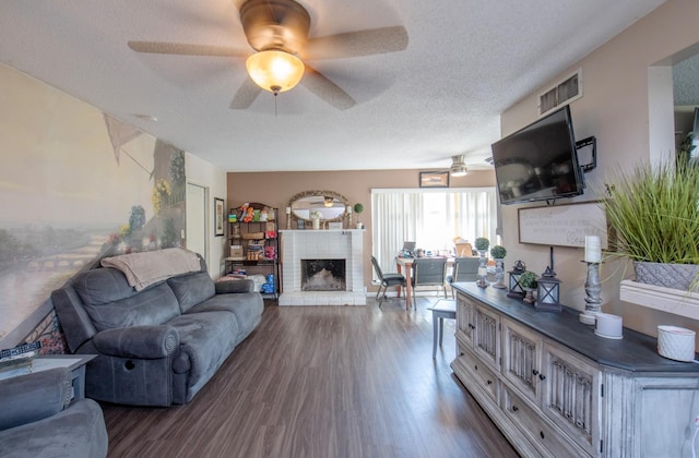 620 W Norwich Ave, Clovis, CA 93612 - photo 5