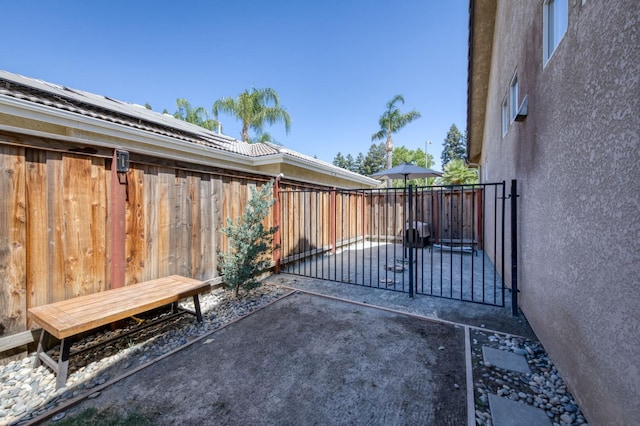 4994 W Minarets Ave, Fresno, CA 93722 - view of patio / terrace