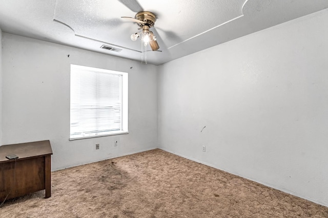 1401 S Villa Ave, Fresno, CA 93727 - carpeted spare room with a ceiling fan