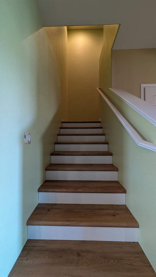 452 Rancho Mirage Rd, Madera, CA 93638 - stairs featuring wood finished floors