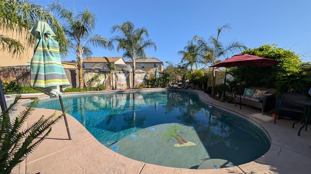 452 Rancho Mirage Rd, Madera, CA 93638 - view of swimming pool featuring a patio area and an outdoor hangout area