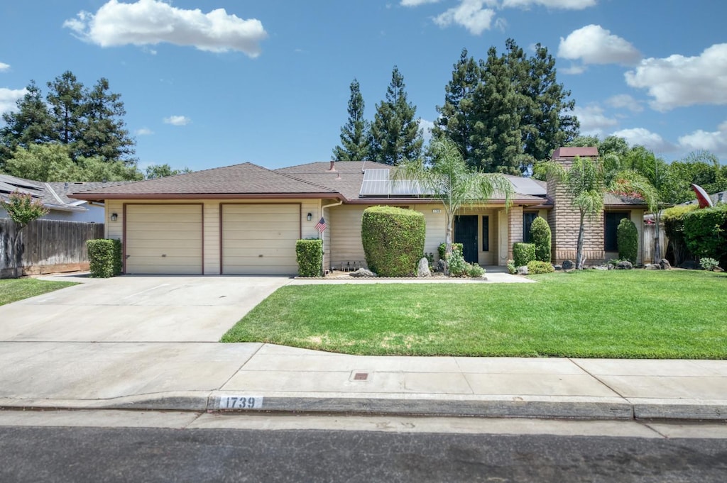 1739 Ash Ave, Clovis, CA 93611 - photo 1