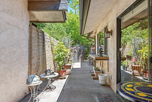 5630 N El Adobe Dr, Fresno, CA 93711 - view of patio