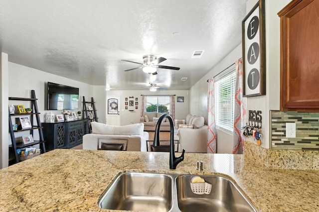 1401 Sequoia Ct, Corcoran, CA 93212 - photo 14