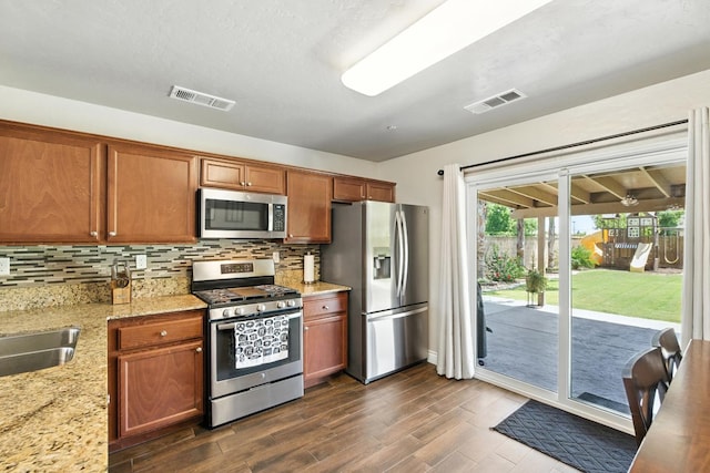 1401 Sequoia Ct, Corcoran, CA 93212 - photo 11