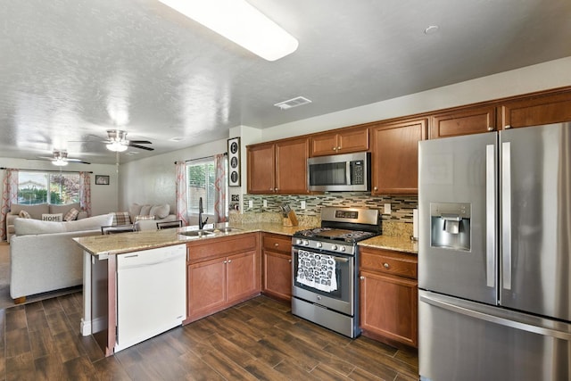 1401 Sequoia Ct, Corcoran, CA 93212 - photo 12