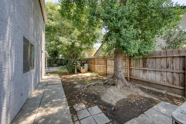 983 N Chapel Hill Ave, Clovis, CA 93611 - photo 29