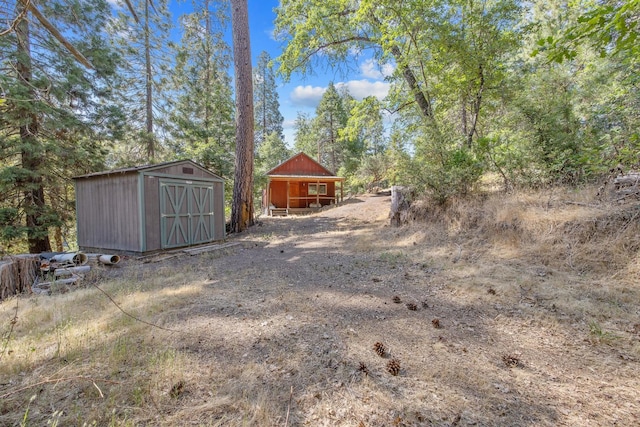 48675 Todd Eymann Rd, Miramonte, CA 93641 - view of yard with a shed