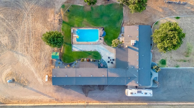 3377 N Bethel Ave, Sanger, CA 93657 - aerial view of a pool area