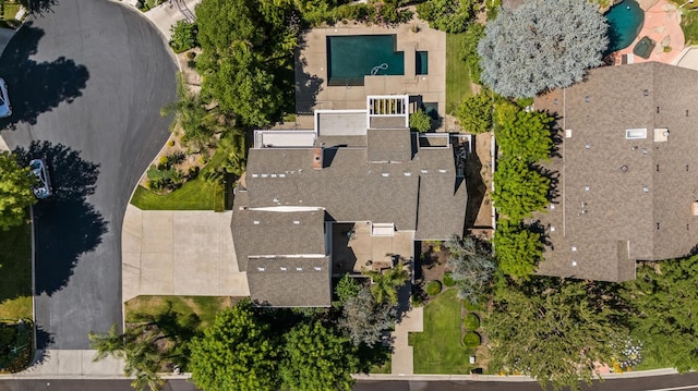 2734 W Bluff Ave, Fresno, CA 93711 - bird's eye view of a pool area