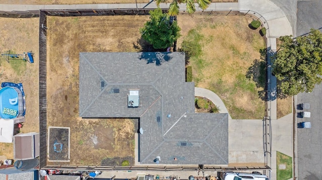 3012 W Santa Ana Ave, Fresno, CA 93722 - drone / aerial view