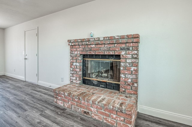 19930 Olympia Rd, Madera, CA 93638 - detailed view of wood finished floors and a fireplace