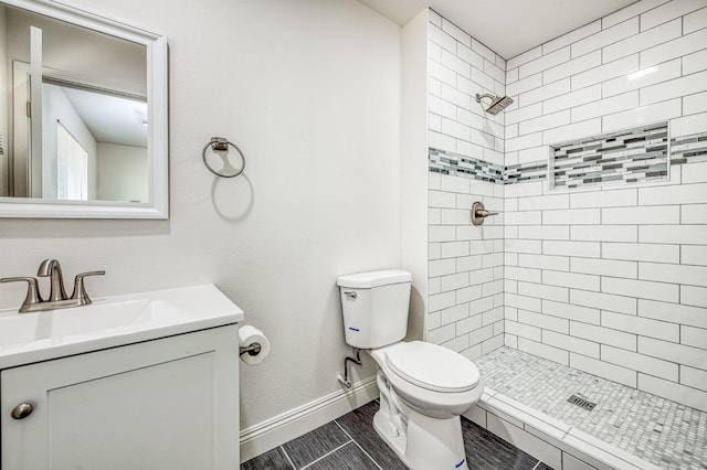 19930 Olympia Rd, Madera, CA 93638 - bathroom with a tile shower and vanity