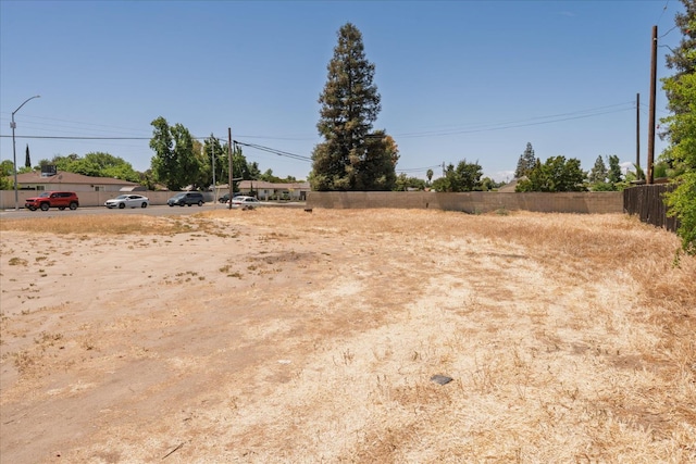 4615 N Maple Ave, Fresno, CA 93726 - photo 7