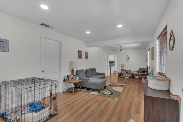 1383 N Safford Ave, Fresno, CA 93728 - living area with light wood-style flooring, ceiling fan, and recessed lighting