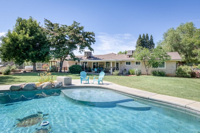 10311 E San Jose Ave, Clovis, CA 93619 - view of pool with a patio
