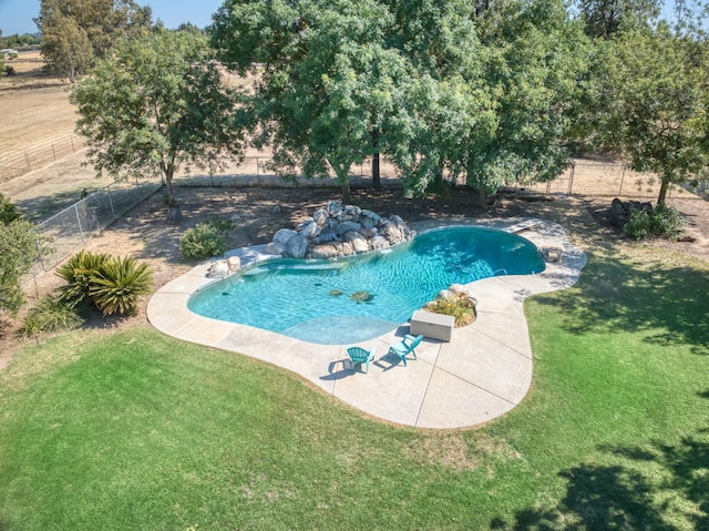 10311 E San Jose Ave, Clovis, CA 93619 - view of pool