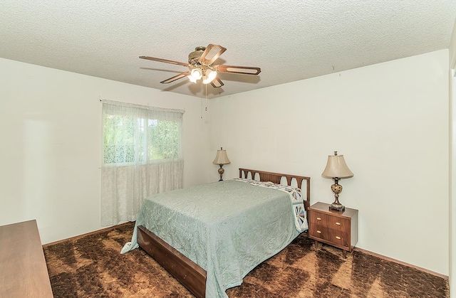 4368 N Hughes Ave, Fresno, CA 93705 - bedroom featuring carpet flooring, a textured ceiling, and a ceiling fan